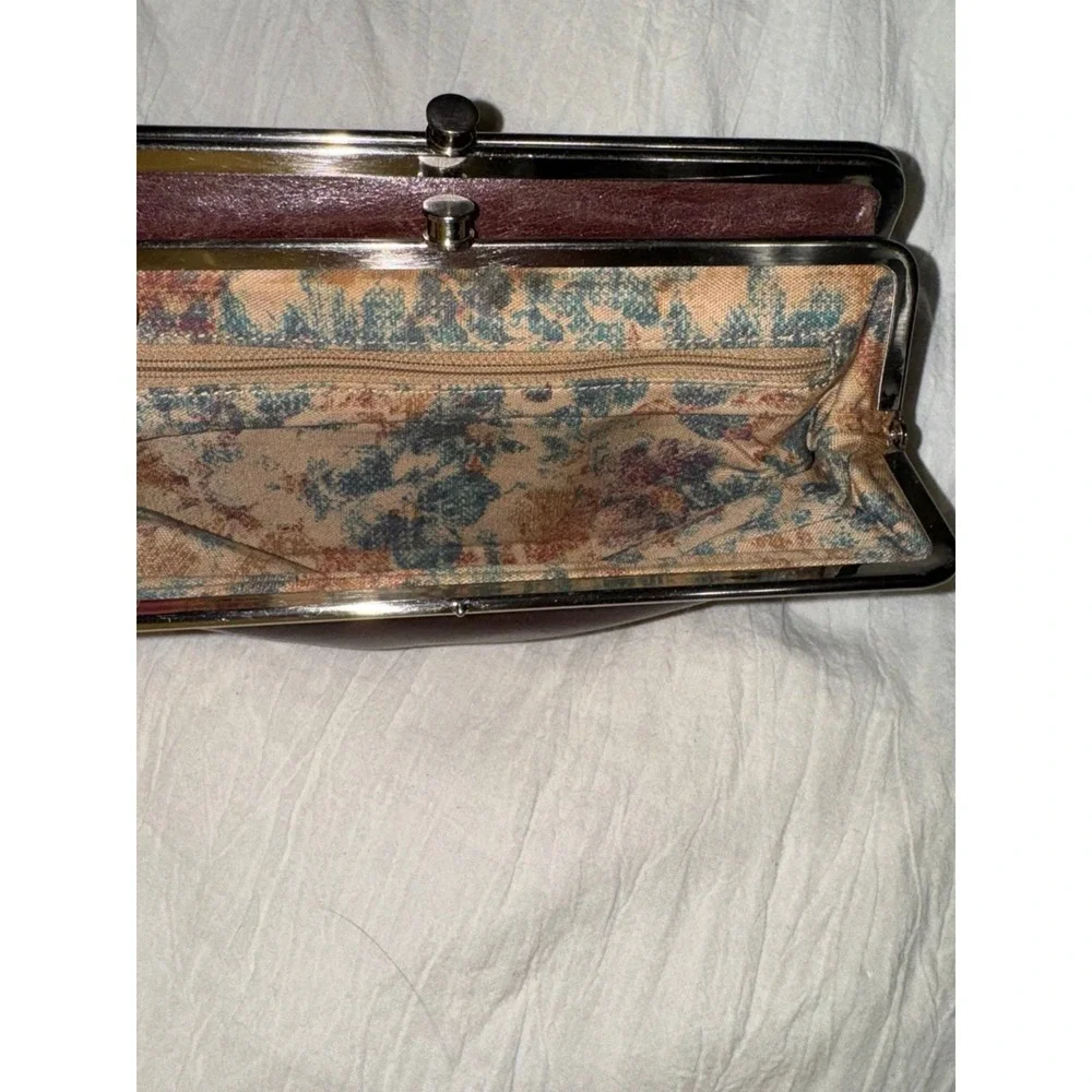Hobo international double kiss lock brown leather Lauren‎ clutch purse